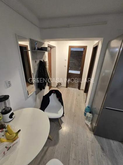 Apartament de  2 camere ,  suprafata de 38 mp . Zona: Grigore Alexandrescu - 8