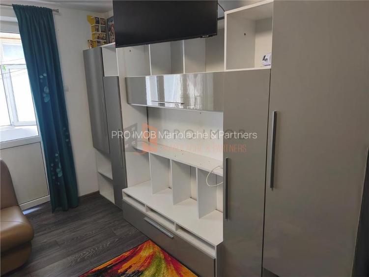 Apartament 2 camere cf 1 decomandat zona Crang - 3