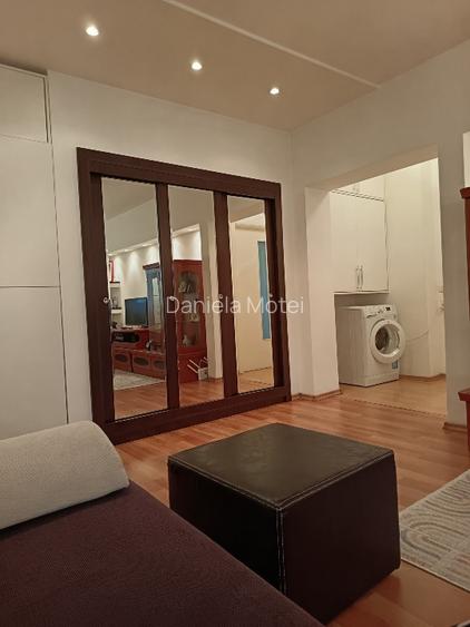 Apartament 2 cam., Bd. Fratii Golesti, Pitesti, et.4/8, an 1993, 70 mp - 9