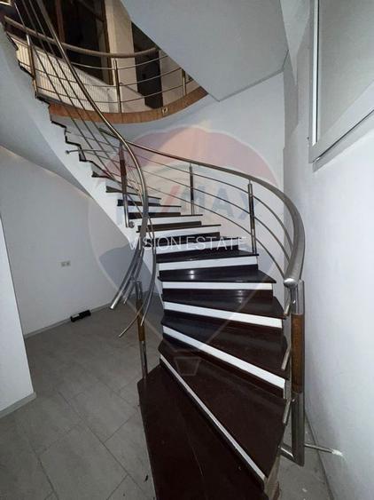 Spațiu comercial de inchiriat Valea Rosie - 3