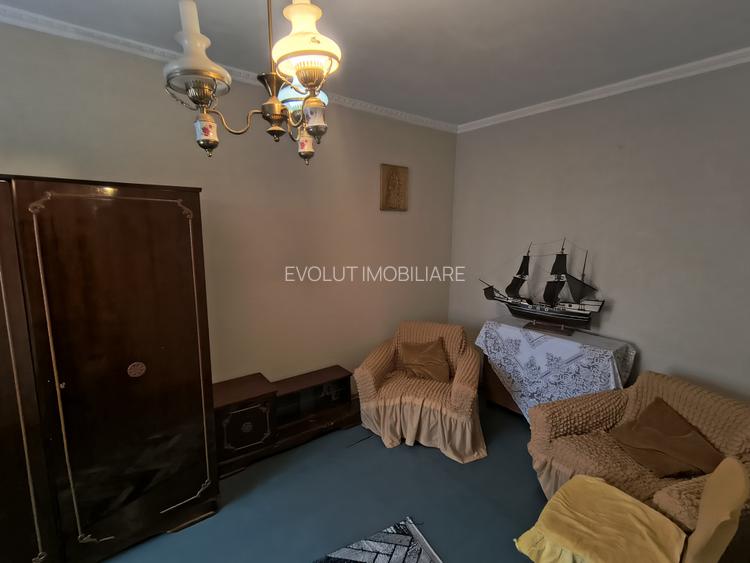 KM 4 5 - apartament 3 camere semidecomandat boxa - 3