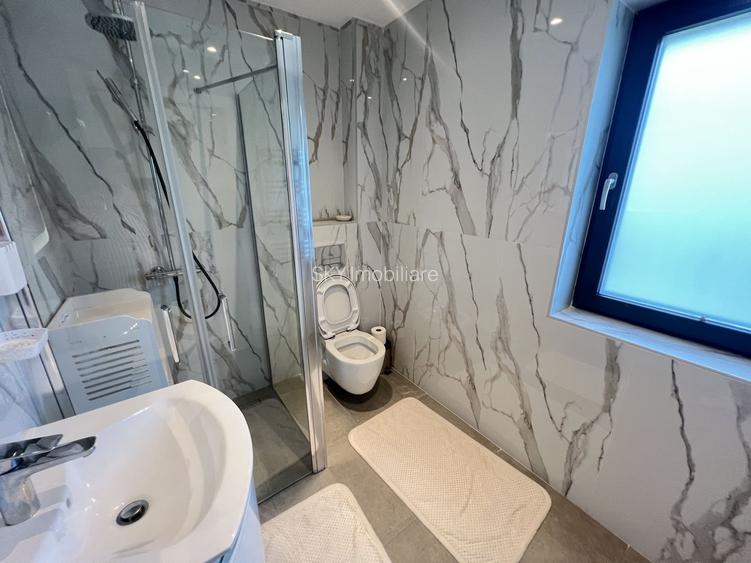 Casă individuala 4 Camere, 4 băi - 8