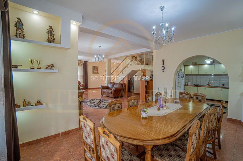 Agigea - Vila D+P+1E+M pe un teren de 772 mp cu o deschidere de 21,46 m. - 5