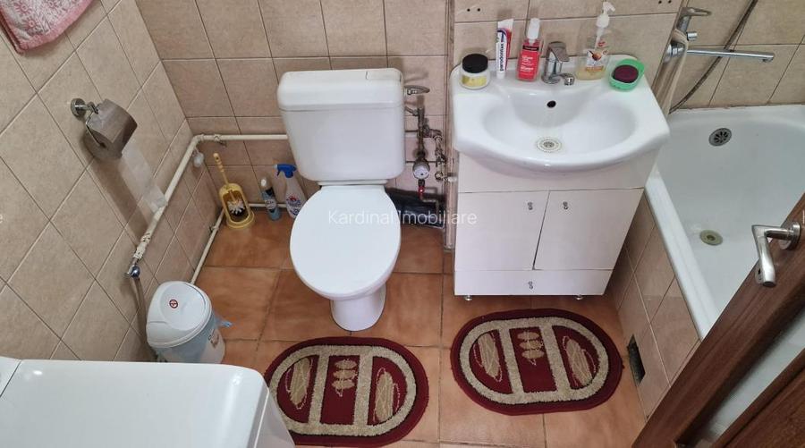 Apartament 2 camere decomandat etajul 1 zona  Judetean - 9