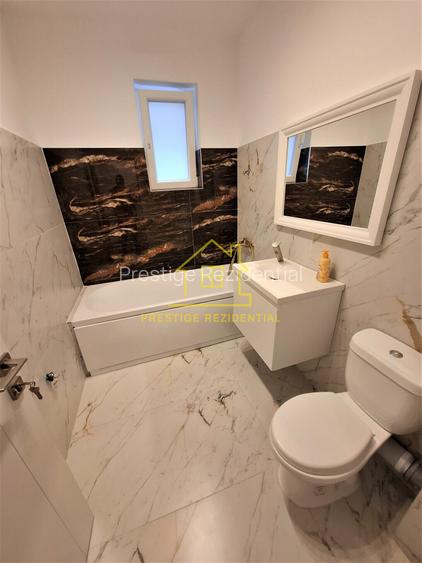 Oltenitei-Paraul Rece- 3 Cam- 77mp-Dec- Mutare rapida- Et.1- Parcare - 18