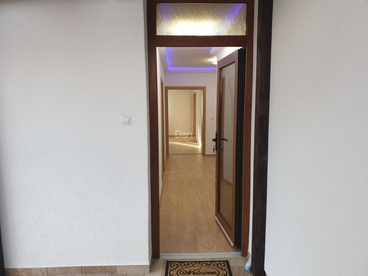 Apartament 100 mp  Sub Arini - curte  -  ideal locuire / activitate profesională - 10