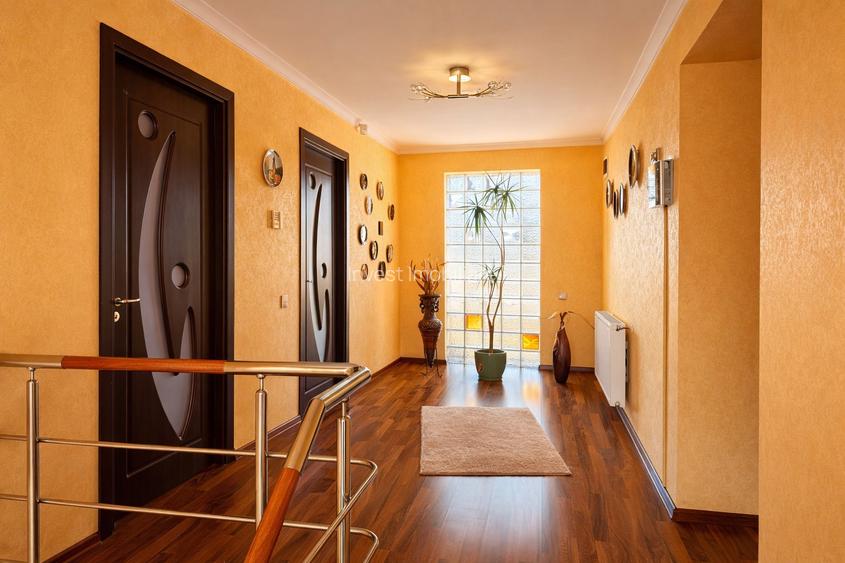 Vilă cu 7 camere și 825 mp teren în cartierul Bucium-Iasi - 40