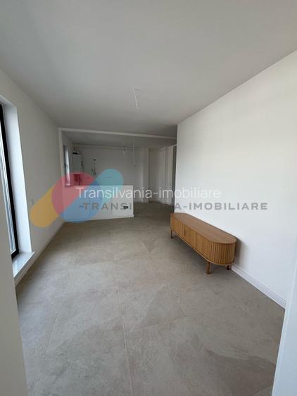 Apartament de 55 mp + Terasa 30 Mp, zona Metro - 2