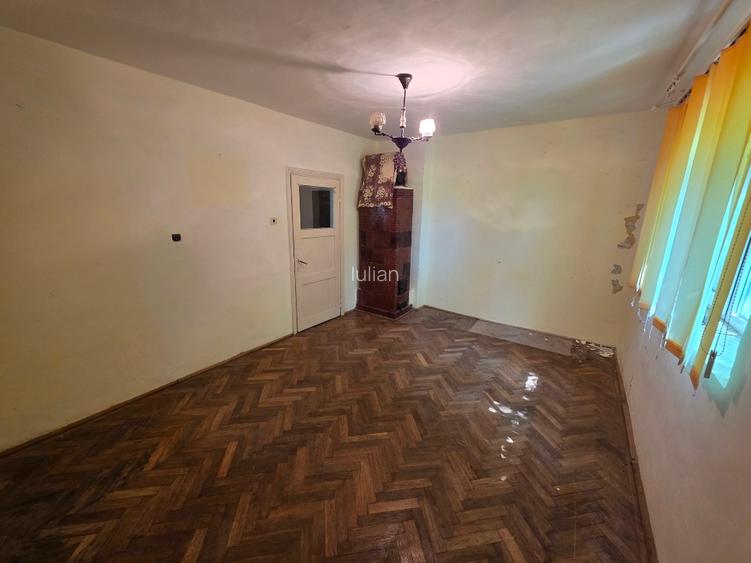 Apartament nedecomandat Bucium OMV 43 mp + magazie 4.85 mp intabulata - 6
