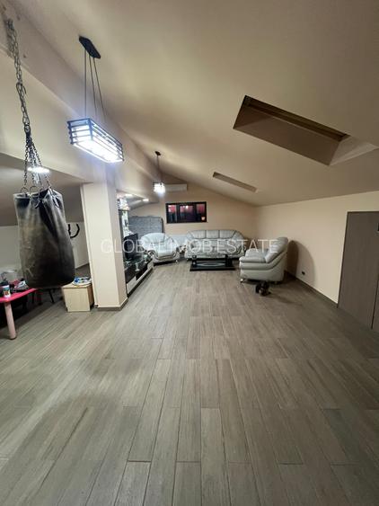 Vanzare Casa/Villa 6 camere 3 bai 3 wc -uri Dobroiesti 0% Comision - 39