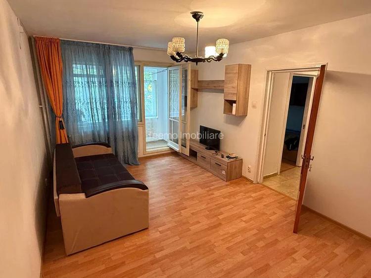 Apartament 2 camere, decomandat, 64 mp, balcon, metrou, 1 Decembrie 1918 - 4