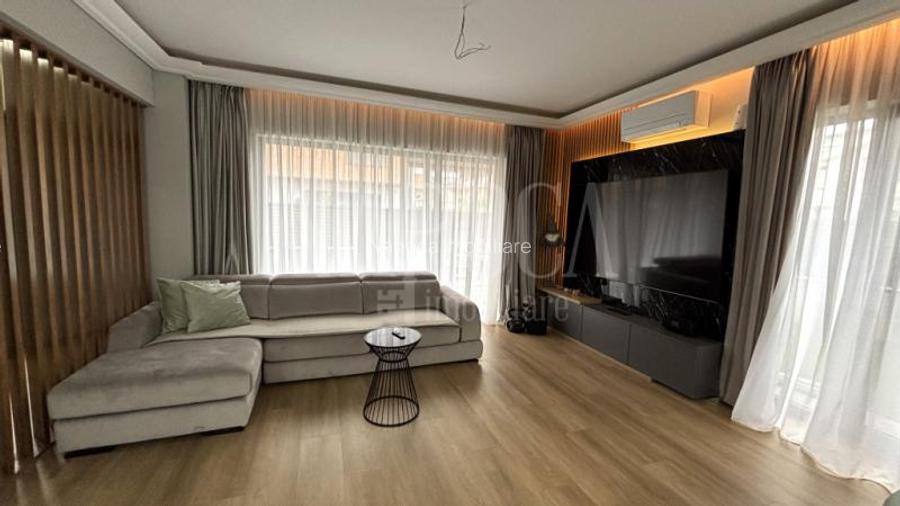 Casa 4 camere de vanzare in Floresti - 2