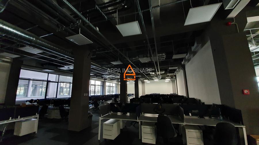Spatiu comercial - Birouri - 1300 mp - 3000 mp - Carrefour Felicia - 2
