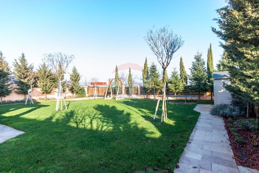 Vilă P+E+M cu 4 camere, 294 mp, Berceni/Ilfov - 32