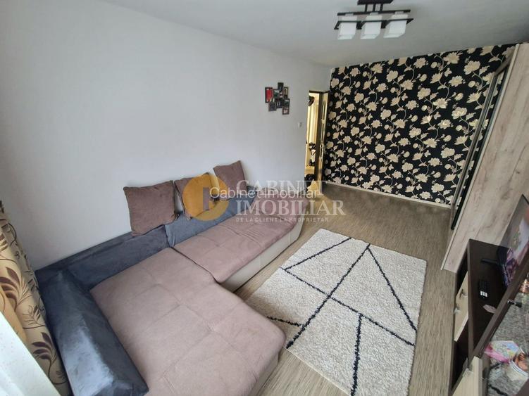 2 Camere Decomandat- Mobilat si Utilat- etaj intermediar- zona Dacia - 2