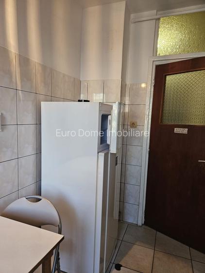 2 camere, zona Spitalul Judetean - 11