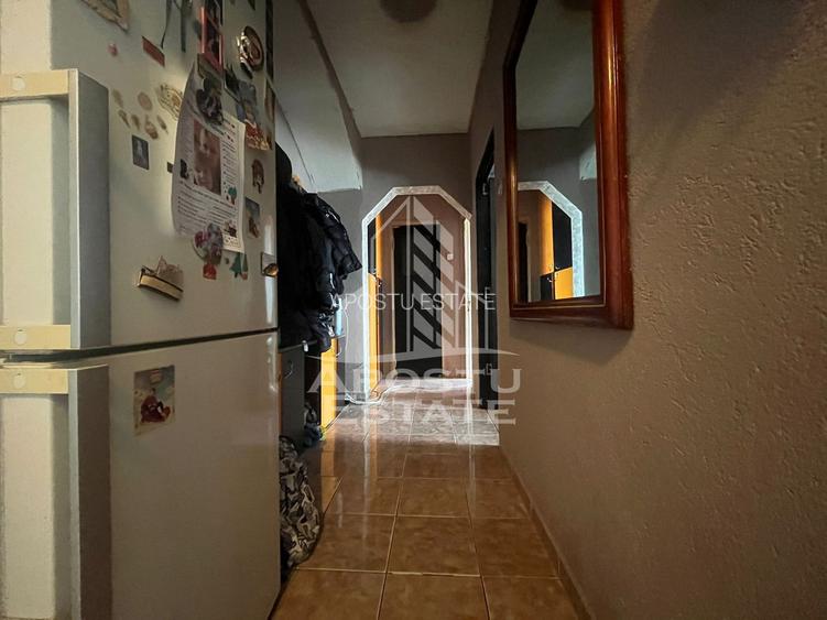 Apartament 4 camere, zona Confectii - 7