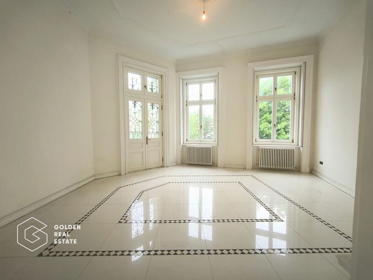 Spatiu birou 3 camere, ultracentral B-dul Decebal