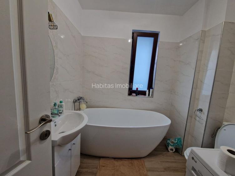 COMISION 0%Apartament 3 camere 74 mp , parcare Floresti str Sub Cetate - 21