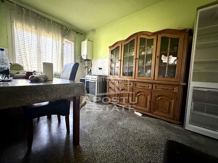 Apartament 4 camere, centrala proprie, zona Sagului - 6