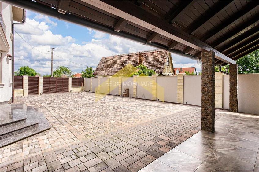 Casa noua de vanzare orasul Ineu - 18