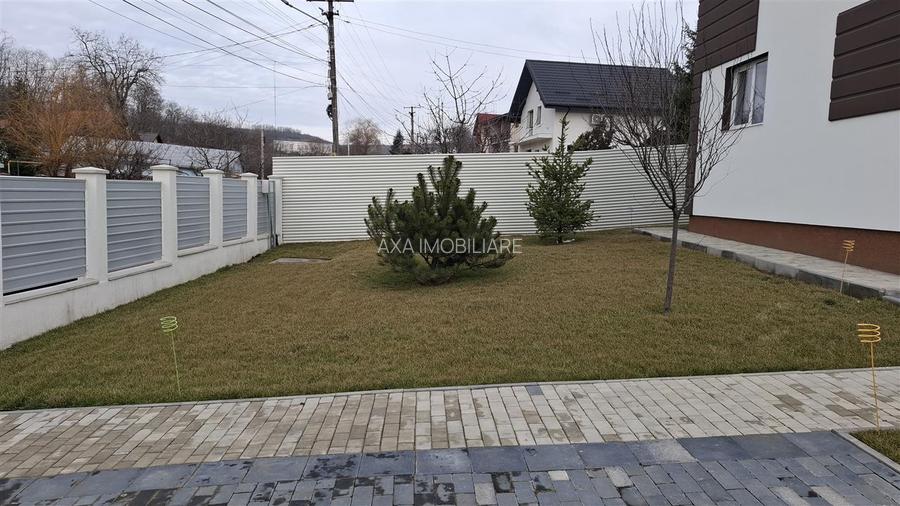 Casa 5 camere Valea Lupului,Su. 160 mp,700 mp Teren - 5