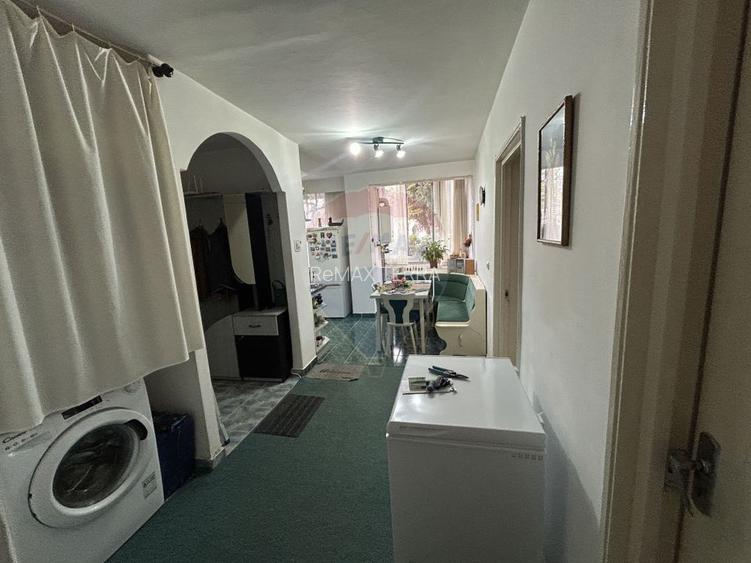 Apartament cu 3 camere de închiriat în zona Central - 3