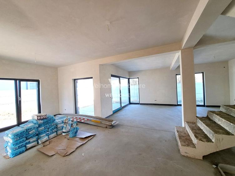 Casa Sibiu, Selimbar - 5 camere, 3 bai, garaj - - 4