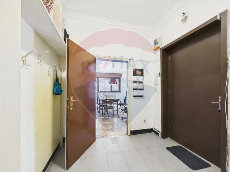 Apartament cu 4 camere și 3 bai, 130 mp, zona ultracentrală Victoriei - 12
