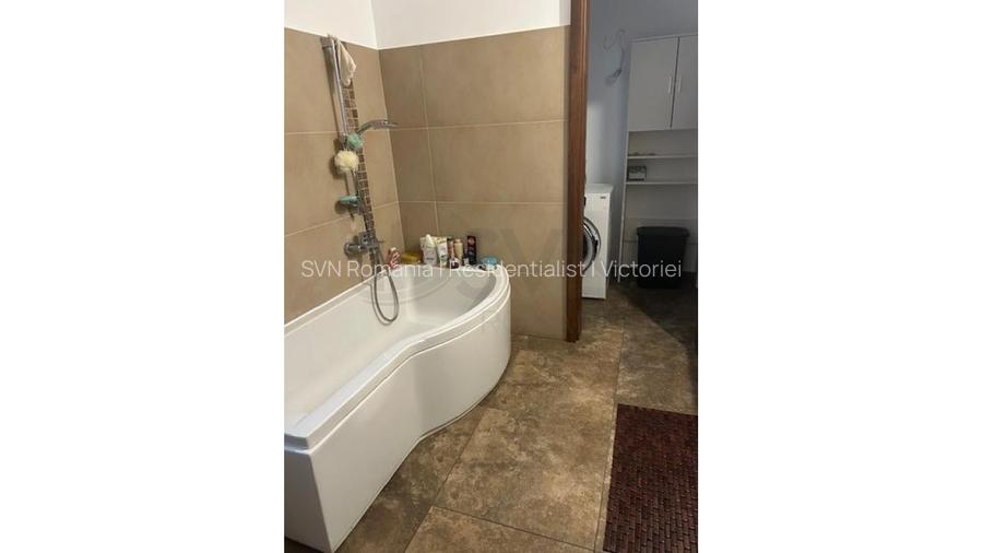 REV2004778 Vila 6 camere zona Baicului - Obor 280 mp - 8