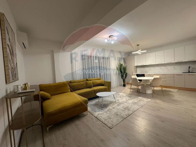 Închiriere Apartament cu 3 camere OMV Pipera - 2