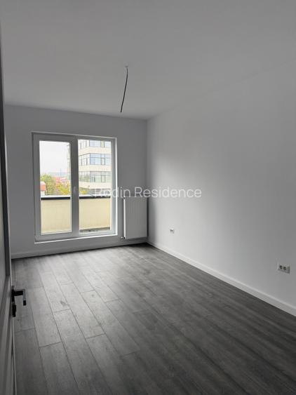 Apartament 2 camere - Terasă 50mp - Complex nou - 7
