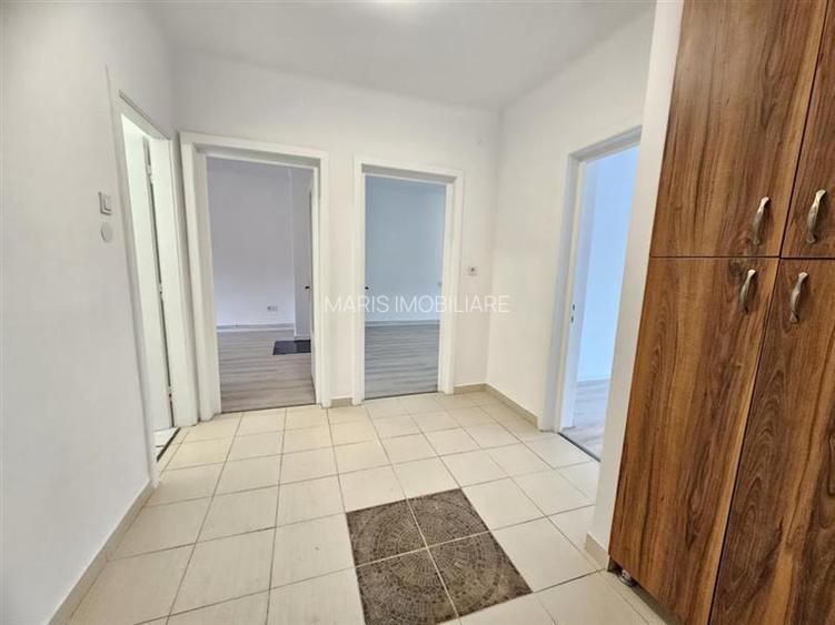 Apartament 3 camere etaj 2 zona UMFST Spitale, 7 Noiembrie - 2
