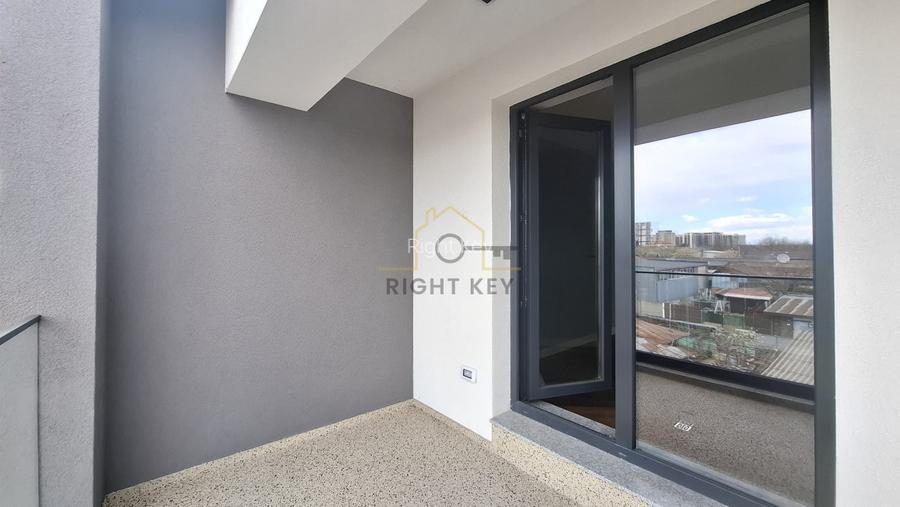 Apartament 3 camere in ansamblu nou/ 85 mp+ terasa 12mp/ Comision 0% - 14