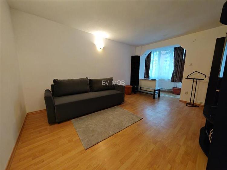 Inchiriem Apartament 2 Camere, Decomandat, Mobilat, Centru Civic - 4