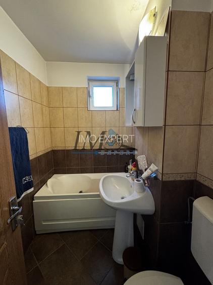 Apartament cu 3 camere de vânzare în Alba Iulia zona Tolstoi - 6