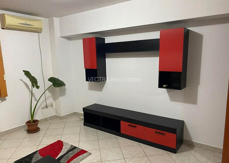 Apartament de 2 camere, decomandat, 60 mp, zona Pacii, parcare - 2