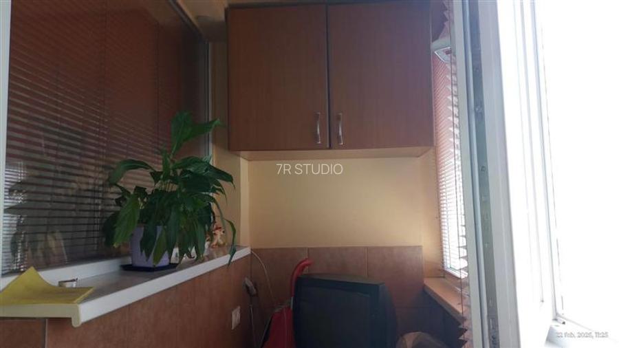 Vanzare apartament 3 camere  Obor/ Avrig - 2