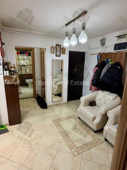 Apartament 4 camere de vânzare - spațios | Complet mobilat | Metrou aproape - 18