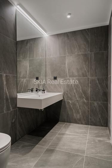 Apartament cu 4 camere | View la lac | One Lake District - 8