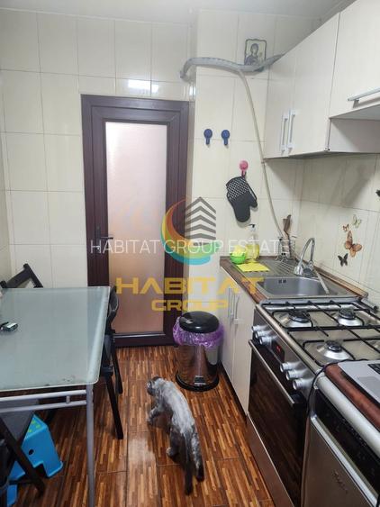 Apartament 3 Camere Decomandat Aparatorii Patriei Sector 4 - 16