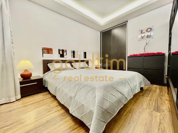 STUDIO DUBLU/ ZONA LINiSTITA/ BLOC NOU - 16