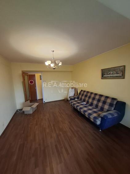 3 camere, et 7/10, 73mp, bloc 1979-Lujerului - 2