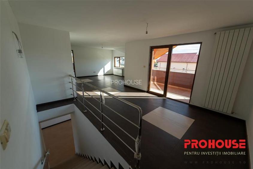 Vila de tip duplex - P+M - Margineni - 10