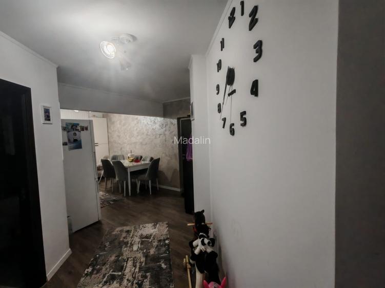 Vând apartament 2 camere zona nord doctor hacman  - 3