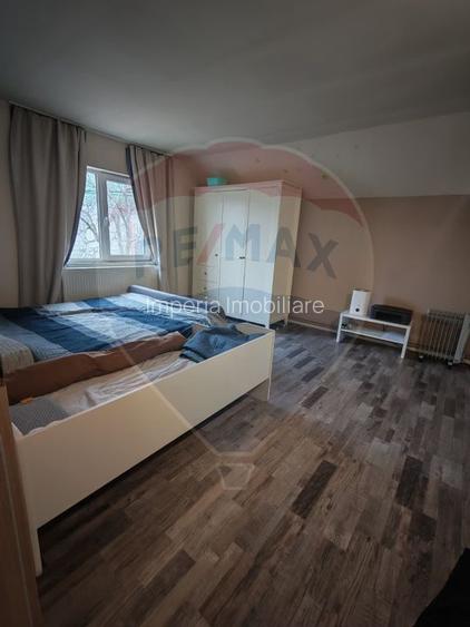 P+E+M cu 13 camere, Bariera Valcii in proximitatea Spitalului Regional - 7