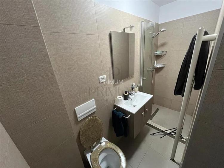 TORONTALULUI - BLOC NOU - ETAJ 1 - LIFT - 3 CAMERE - 2 BAI - 2 TERASE - INCALZIR - 7