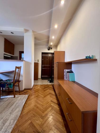 Apartament cu 1 camere, 31mp, etaj 9/10, zona Ultra-Centrala