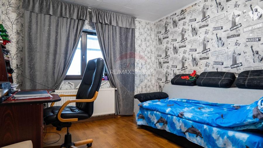 Vilă cu piscină –ideală pentru familie sau pensiune, Bacu-acces A1/A0 - 30