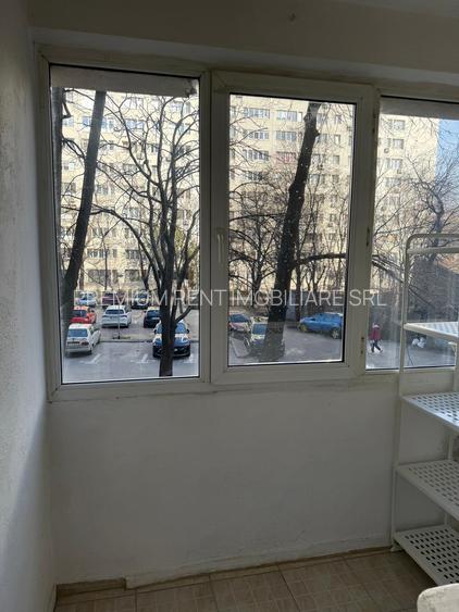 Dristor, garsoniera langa metrou, 320 euro, etaj 1 - 21